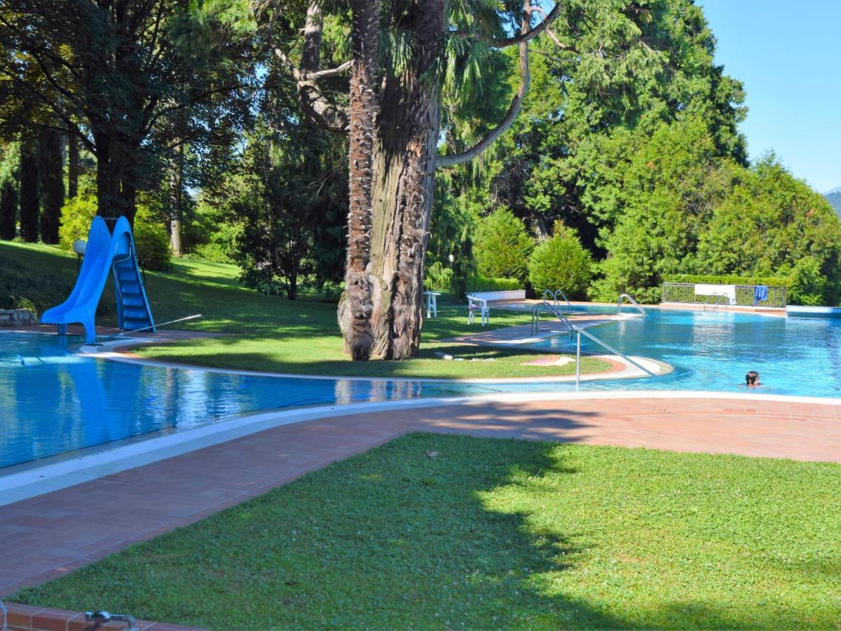 Studio Hermitage-4 By Interhome Porto Valtravaglia Exterior foto