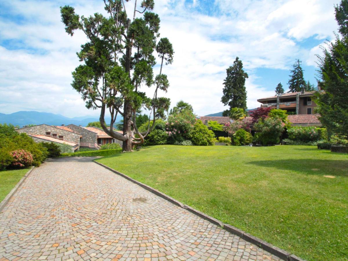 Studio Hermitage-4 By Interhome Porto Valtravaglia Exterior foto